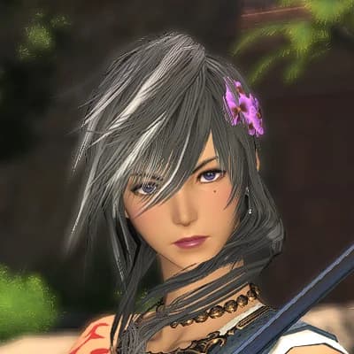 Asahina Aoi (朝比奈葵)